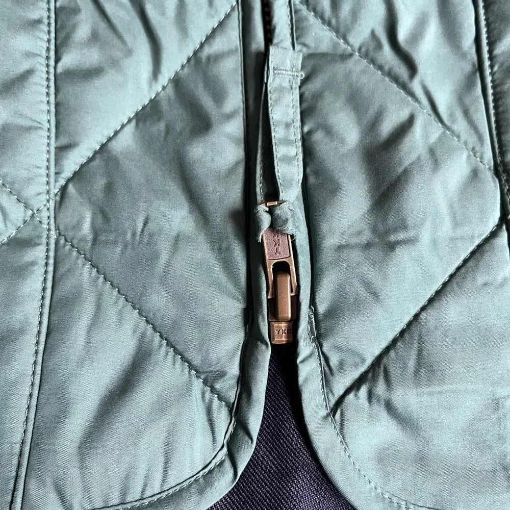 J Crew Men's Quilted Walker‎ Green Vest